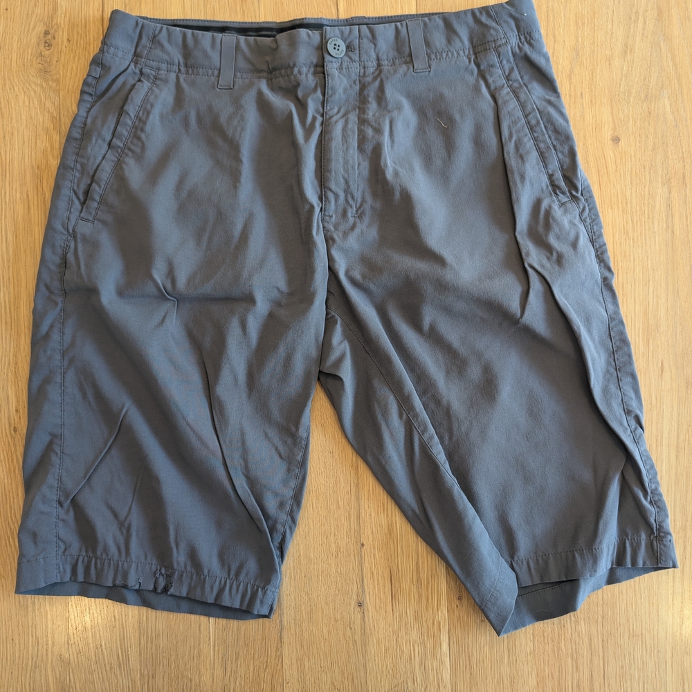 Men's Gray Shorts